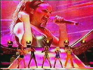 Cветодиодный экран на концерте Spice Girls