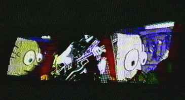Гигантские ламповые экраны на концерте U2